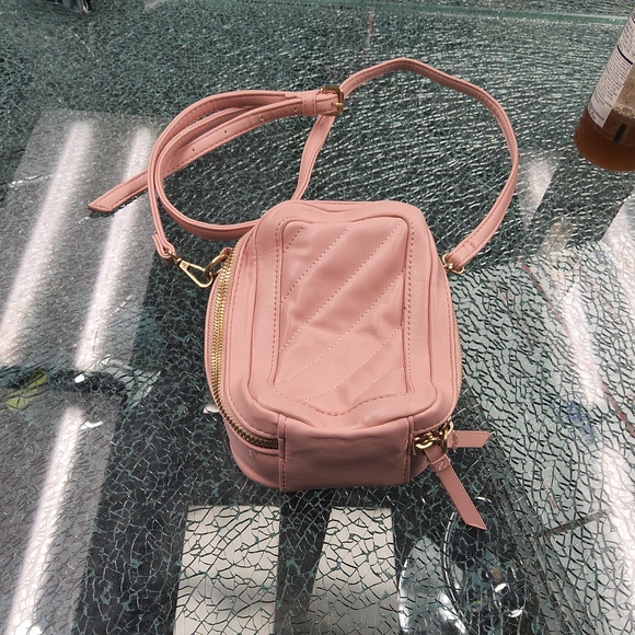 Shoulder wallet - Picture 1 of 2